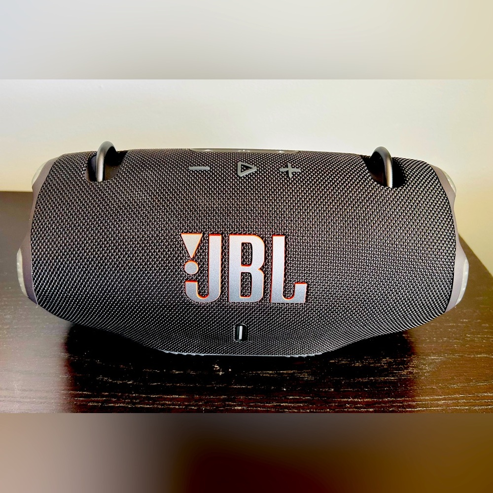 JBL Xtreme 4 black certified renewed